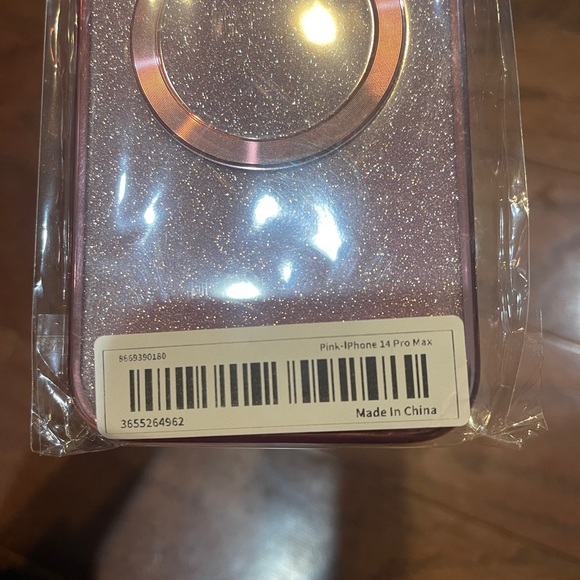 New MagSafe Magnetic Case iPhone 14 Pro Max Pink Glitter NWT - Picture 3 of 4